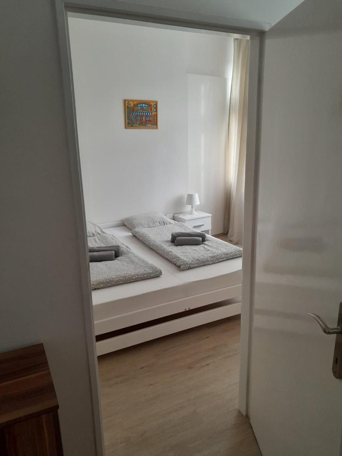 Lubert Apartmany S.R.O Praga Esterno foto