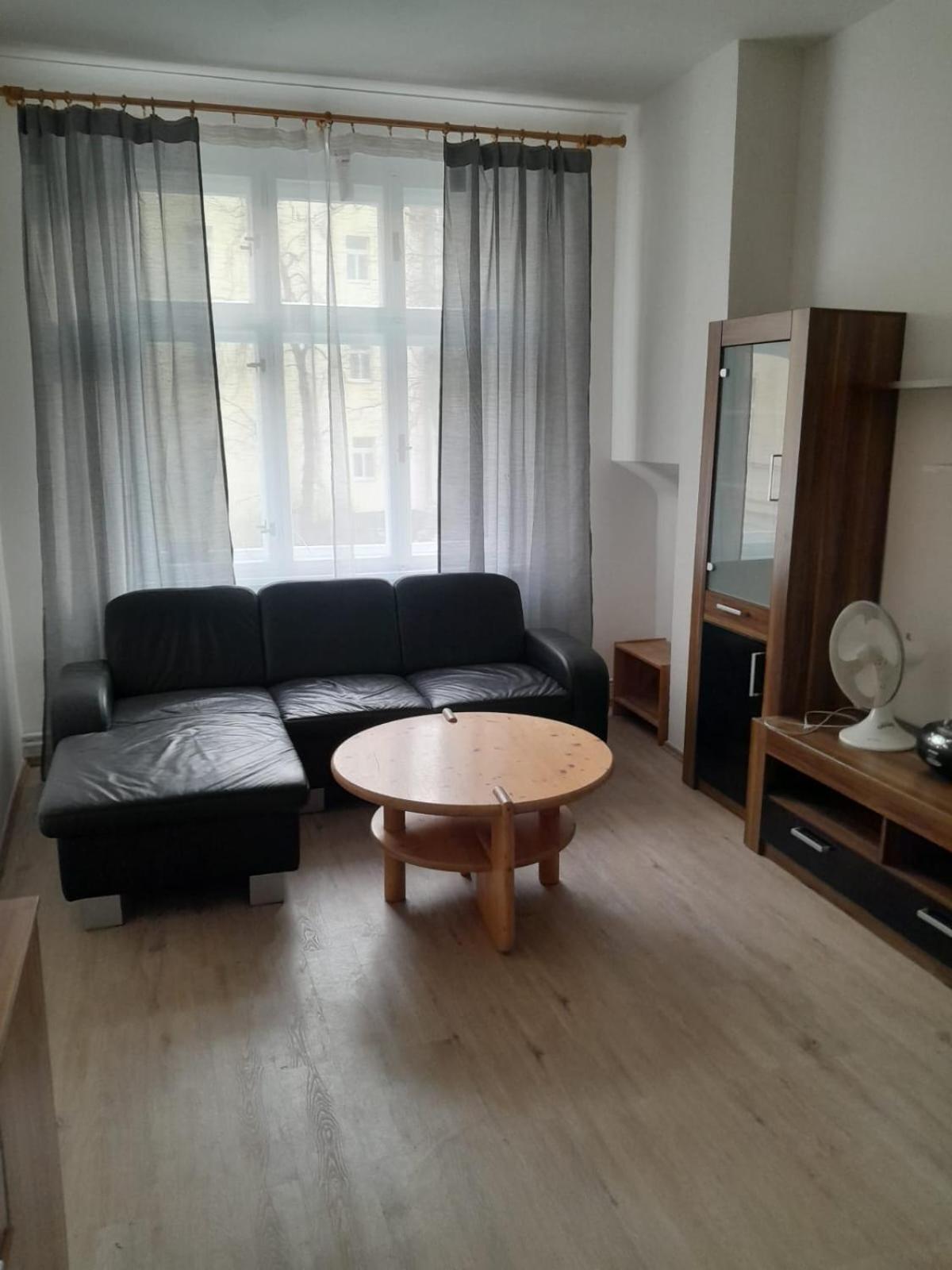 Lubert Apartmany S.R.O Praga Esterno foto